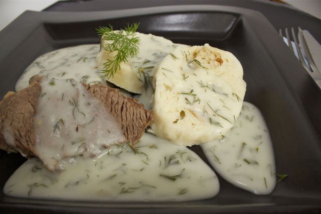 Beef-and-Dumplings-in-Dill-Sauce1