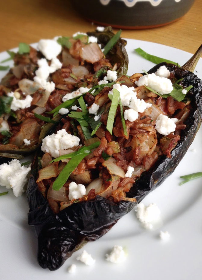 Roasted-Pepper-stuffed-with-rice-and-raisins